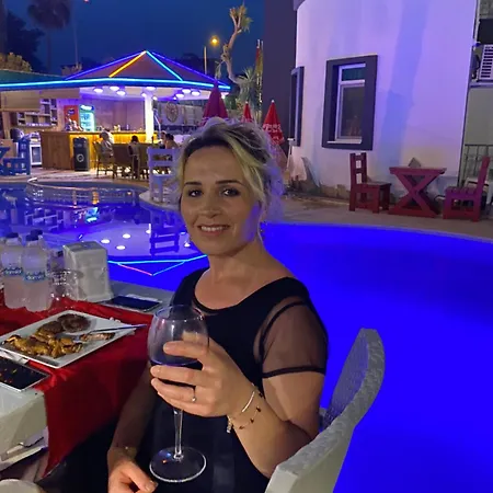 B&B Meryam Sueit Deluxe *