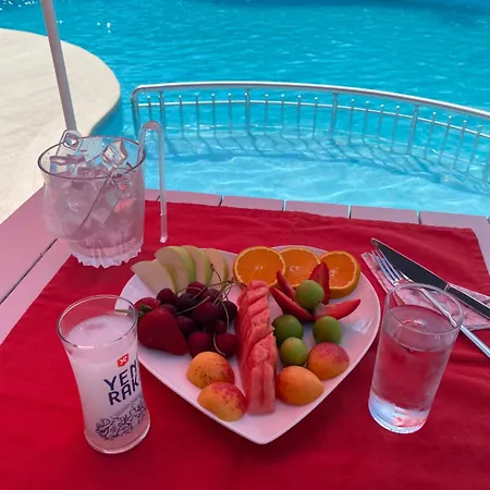 Meryam Sueit Deluxe B&B